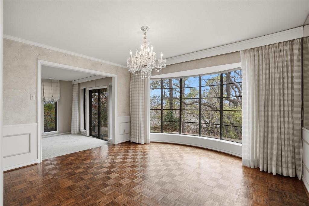 1004 Crowley Road Arlington, TX 76012 - Photo 17 of 38