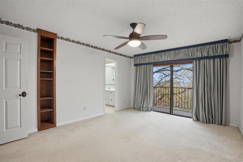 1004 Crowley Road Arlington, TX 76012 - Photo 24 of 38