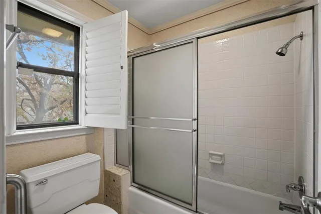 $439,000 | 1004 Crowley Road, Arlington, TX 76012