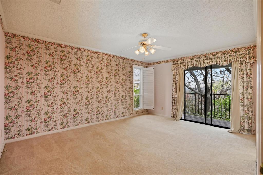 1004 Crowley Road Arlington, TX 76012 - Photo 29 of 38