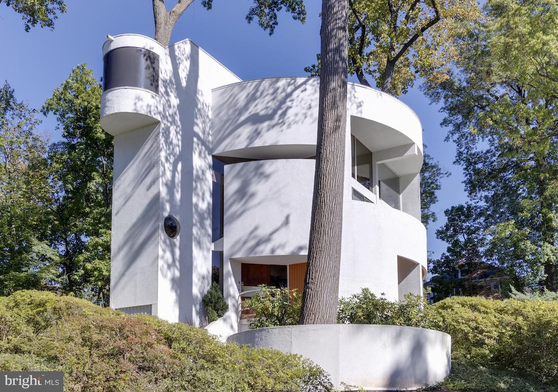 5500 Broad Branch Road Northwest Washington, DC 20015 - Photo 1 of 83 Gallery Image 1