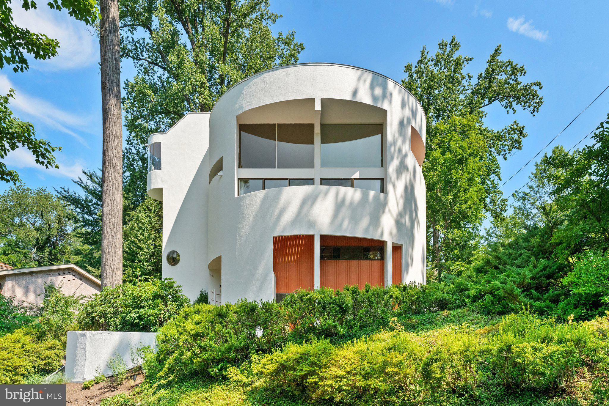 5500 Broad Branch Road Northwest Washington, DC 20015 - Photo 2 of 83 Gallery Image 2