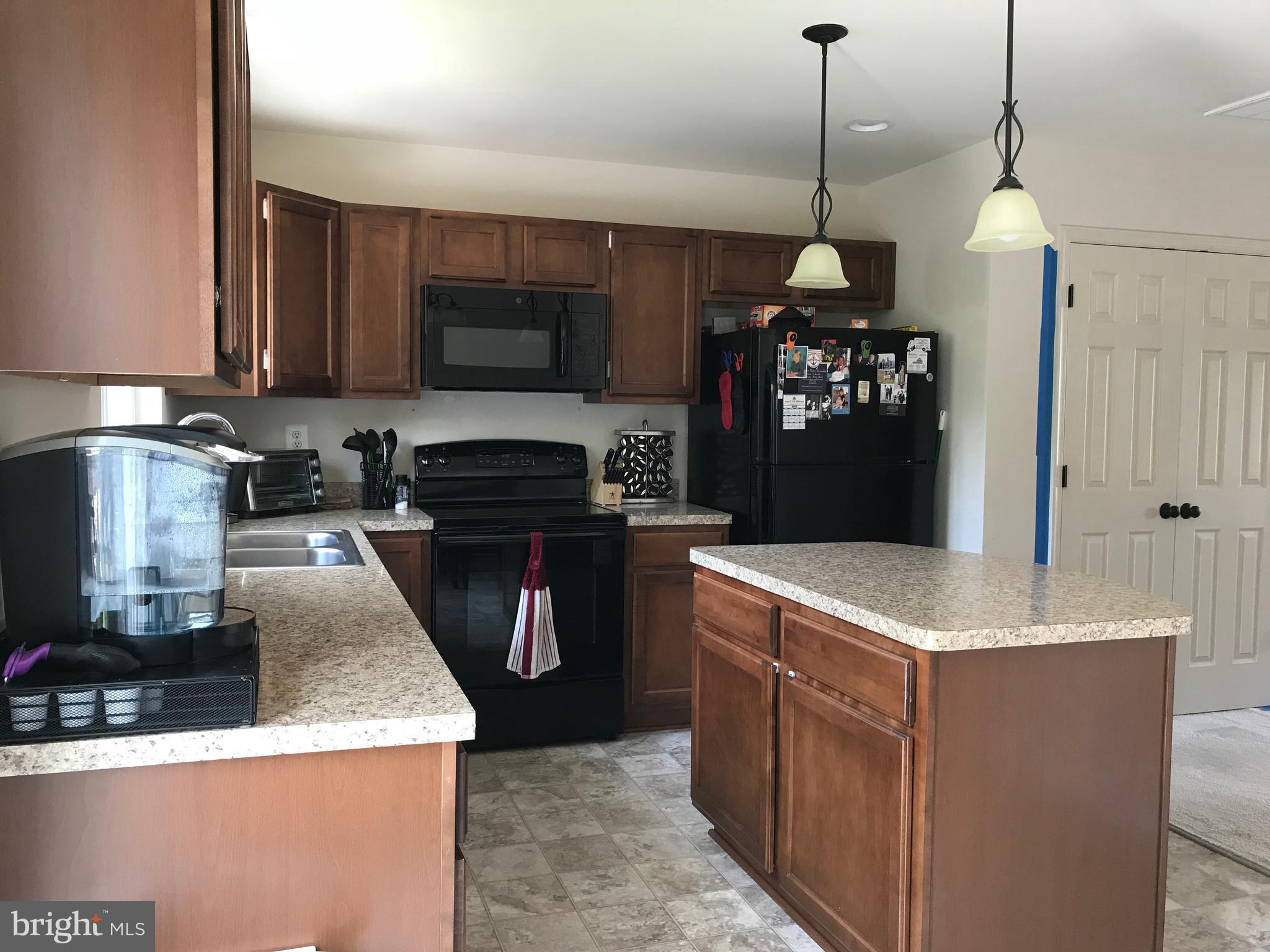 2340 Silver Fox Way Locust Grove, VA 22508 - Photo 7 of 29 Kitchen