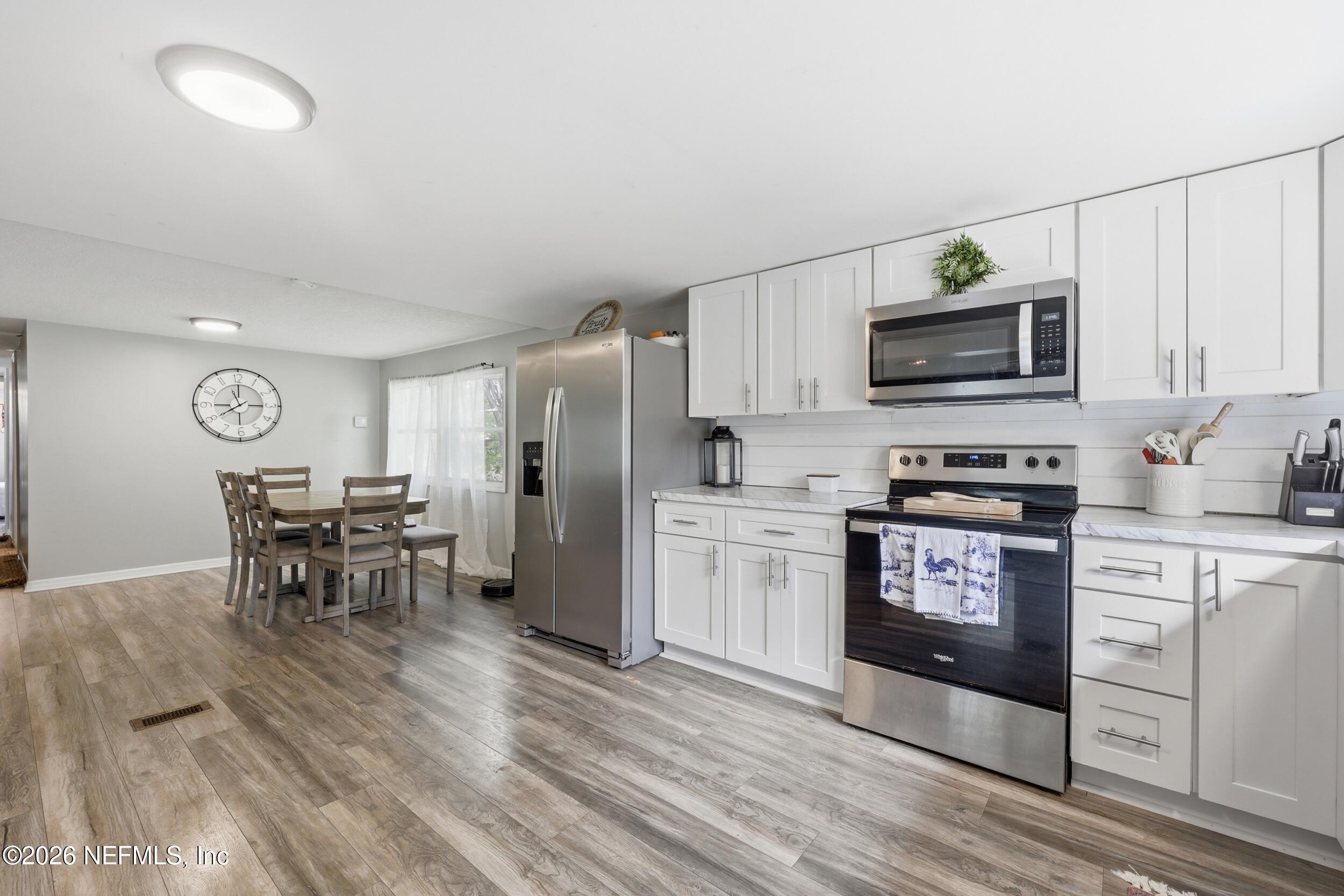 754 McCargo Street South Jacksonville, FL 32221 - Photo 10 of 44 open concept dine in kitchen