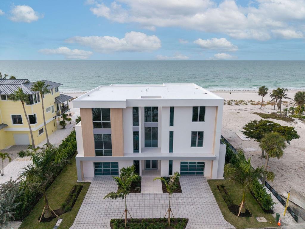 6489 Gulfside Road Longboat Key, FL 34228 - Photo 3 of 75
