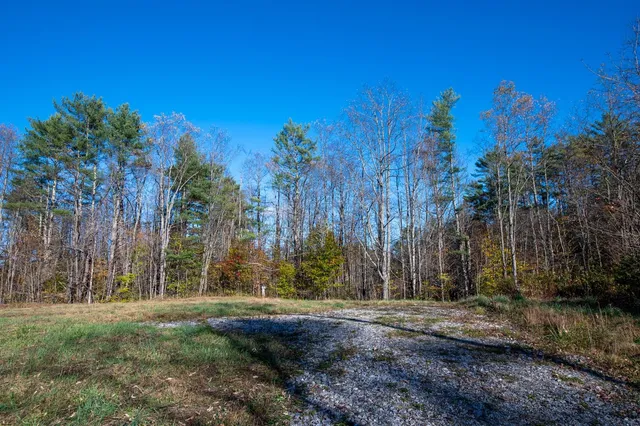 $325,000 | 2366 Middletown Road, Londonderry, VT 05148