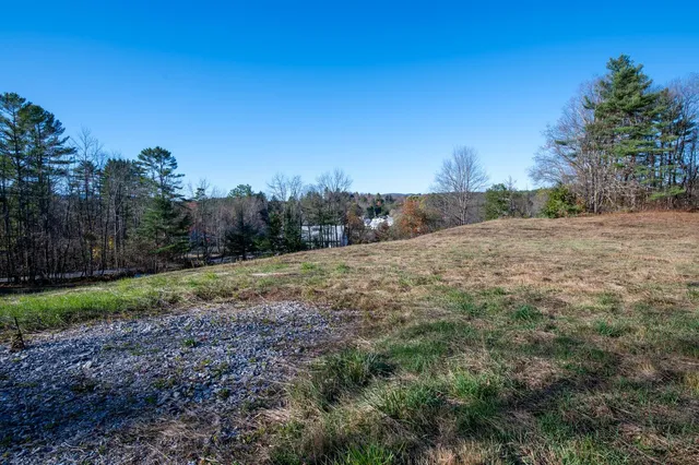 $325,000 | 2366 Middletown Road, Londonderry, VT 05148