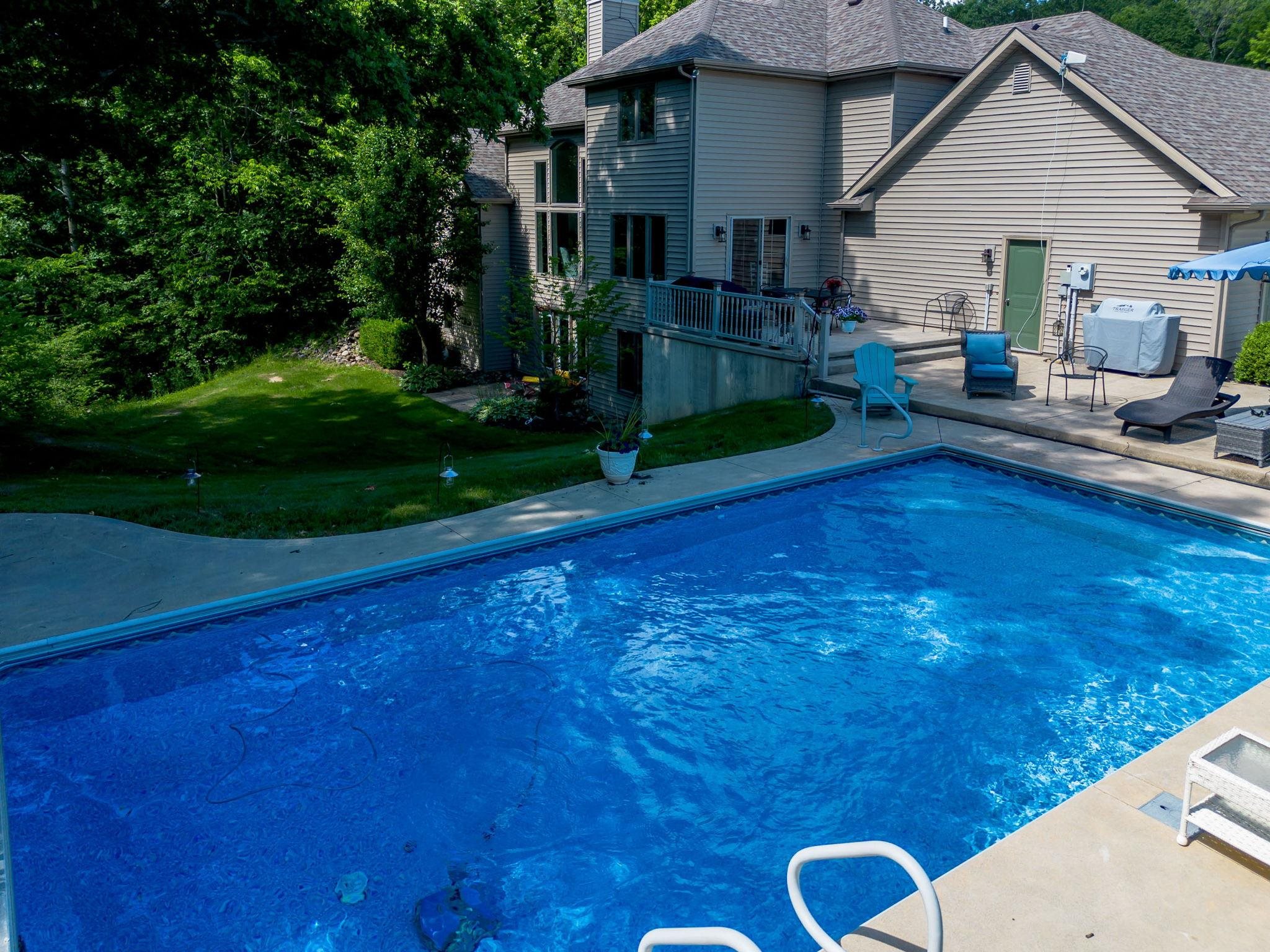 7296 North Clear Creek Road Huntington, IN 46750 - Photo 13 of 38