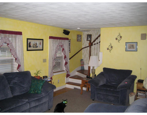 222 Cambridge Road Woburn, MA 01801 - Photo 10 of 16 Gallery Image 10