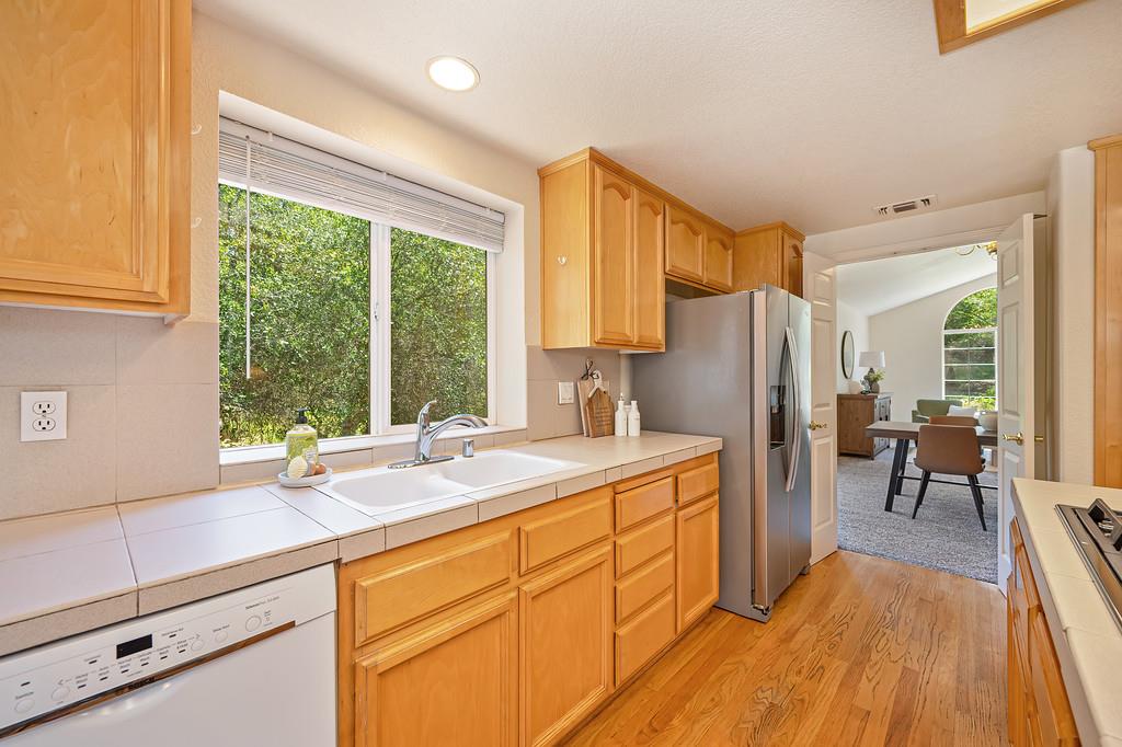 10767 Joeger Road Auburn, CA 95602 - Photo 19 of 96