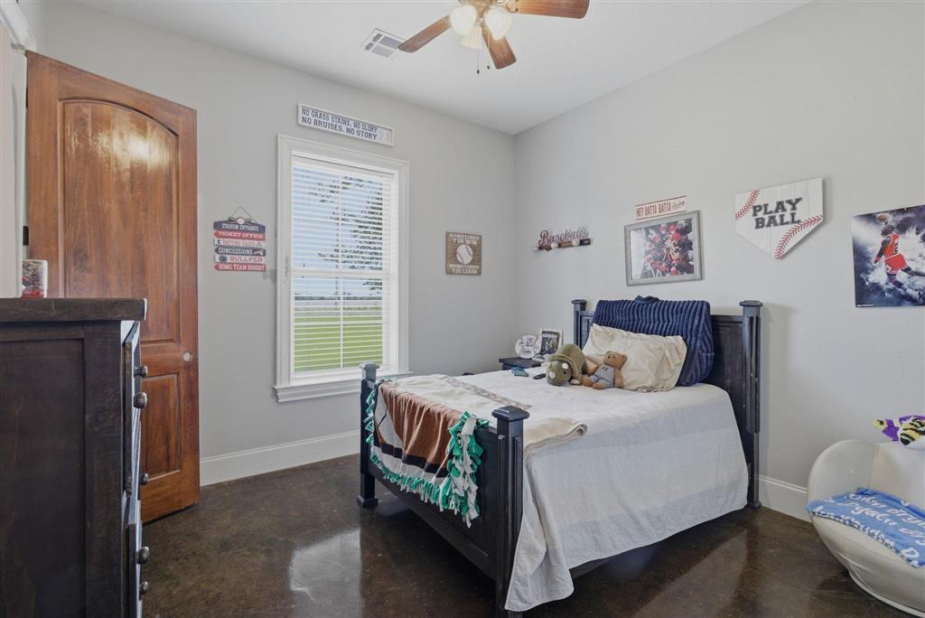 124 Wallace Ellender Road Dequincy, LA 70633 - Photo 11 of 24