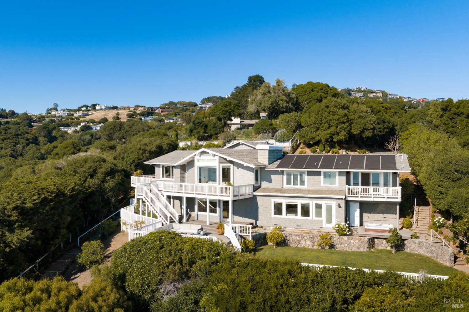 75 Rolling Hills Road Tiburon, CA 94920 - Photo 2 of 57