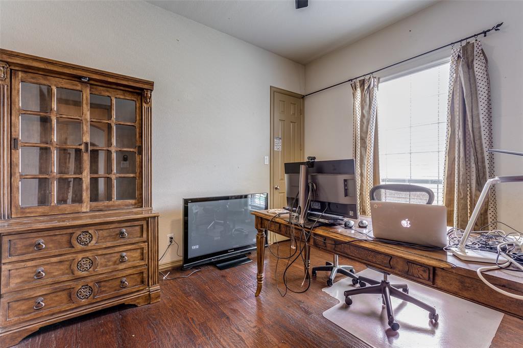 2245 Homestead Lane Plano, TX 75025 - Photo 12 of 25 a workspace with furniture and window
