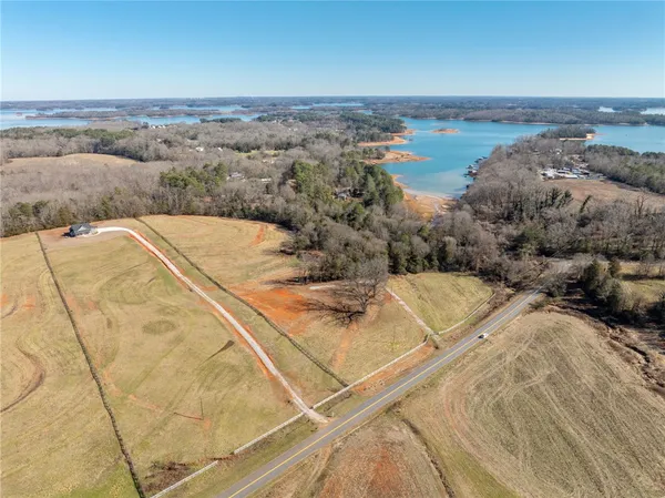 $225,000 | 367 Dobbins Road, Townville, SC 29689