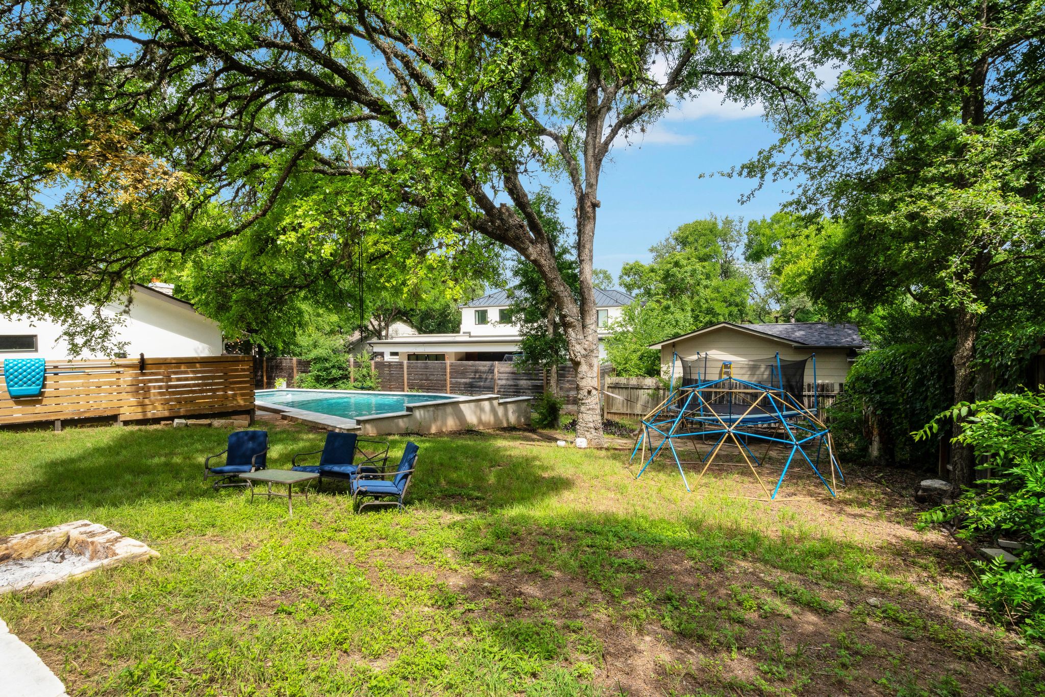 2502 Side Cove Austin, TX 78704 - Photo 27 of 30 a view of a table and chairs in the garden