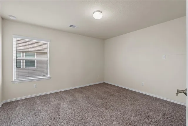 $2,900 | 23109 Zinfandel Drive, Alvin, TX 77511