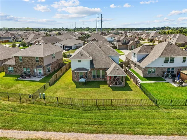 $2,900 | 23109 Zinfandel Drive, Alvin, TX 77511