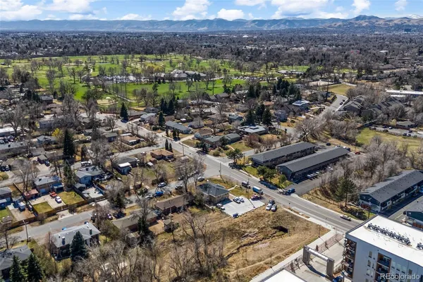 an aerial view of multiple house