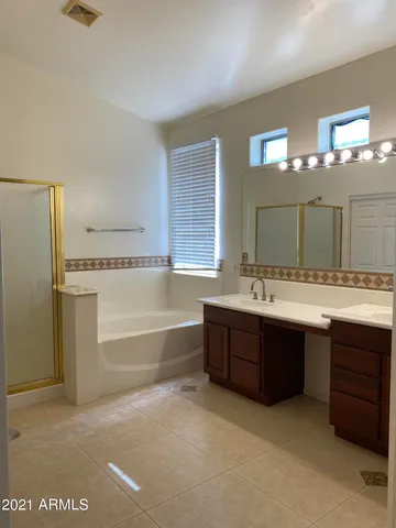 $3,500 | 2350 West Maplewood Street, Chandler, AZ 85286