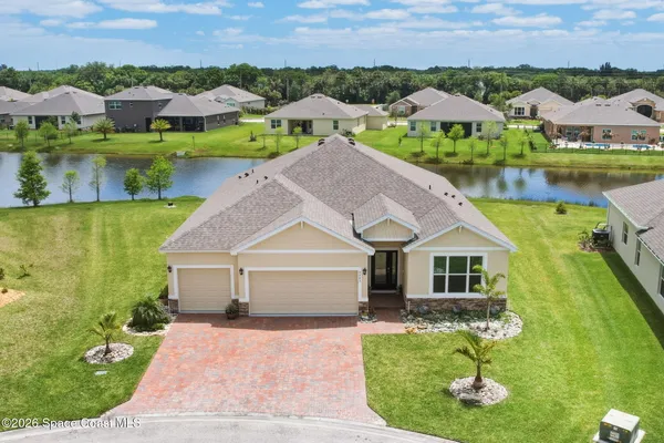 $585,000 | 5285 2nd Manor, Vero Beach, FL 32968