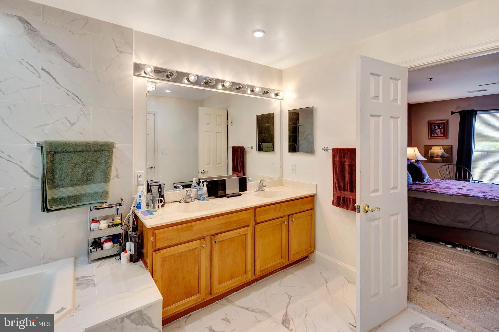 9207 Sumner Grove Drive Laurel, MD 20708 - Photo 19 of 38