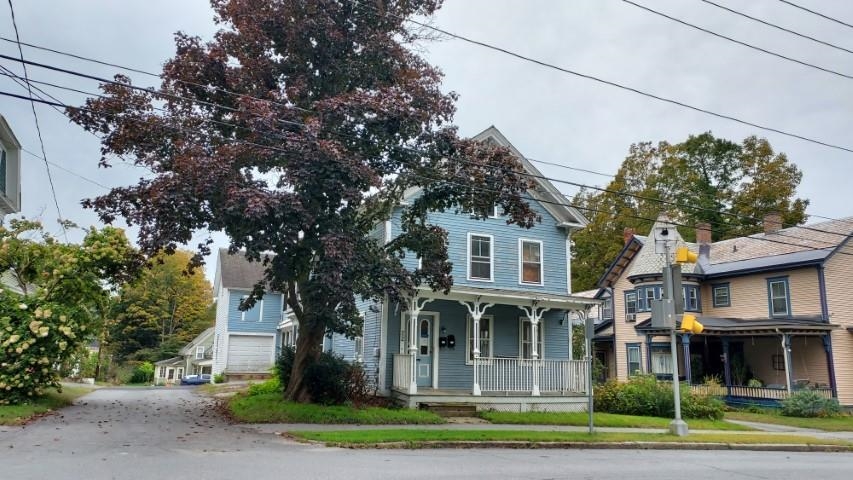 22 School Street Rockingham, VT 05101 - Photo 1 of 25