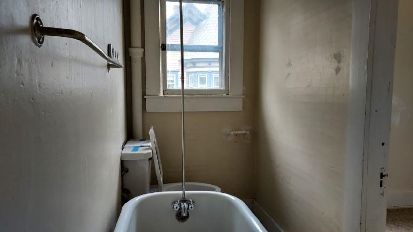 22 School Street Rockingham, VT 05101 - Photo 12 of 25