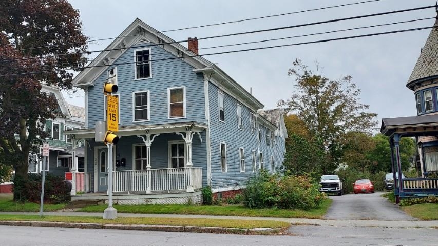 22 School Street Rockingham, VT 05101 - Photo 13 of 25