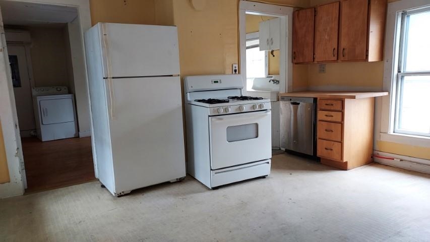 22 School Street Rockingham, VT 05101 - Photo 14 of 25