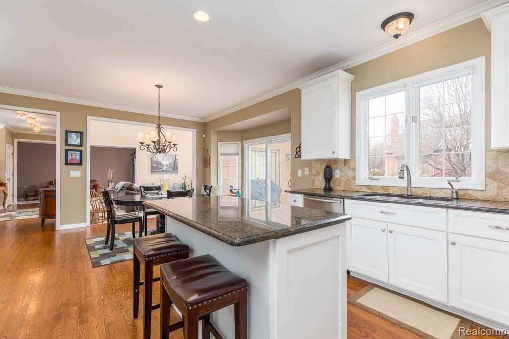 3700 Newcastle Drive Rochester Hills, MI 48306 - Photo 19 of 68