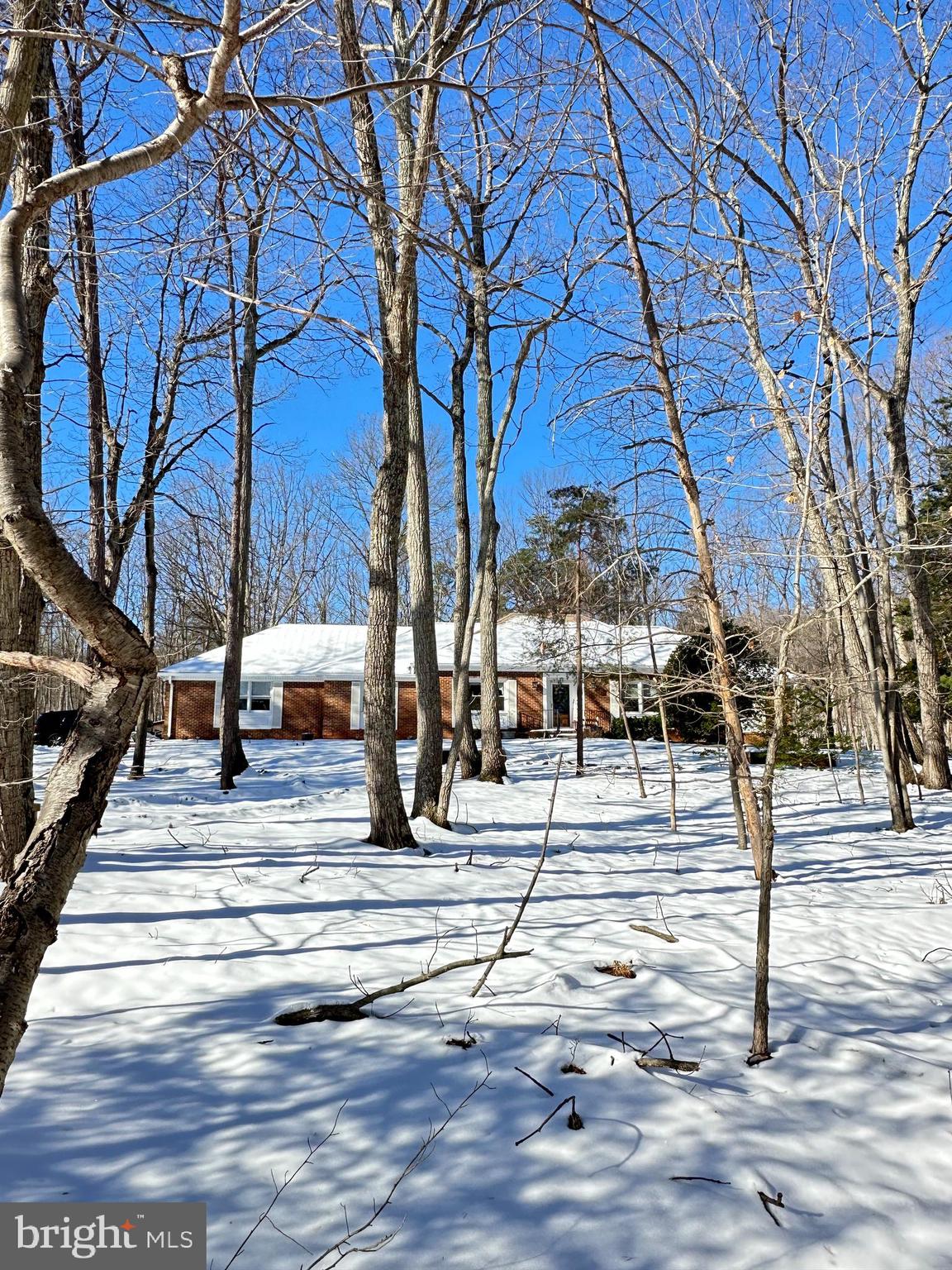1400 Mountain Road Haymarket, VA 20169 - Photo 4 of 59 Large lot in front of home