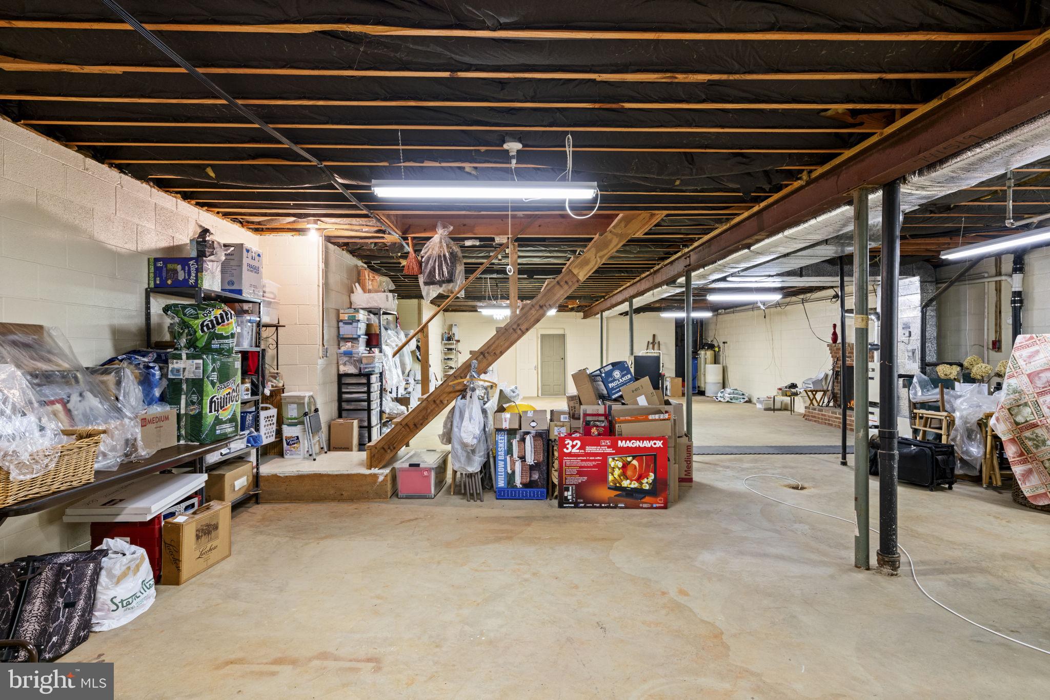 1400 Mountain Road Haymarket, VA 20169 - Photo 42 of 59 Plenty of room for storage. 1900+ sq ft