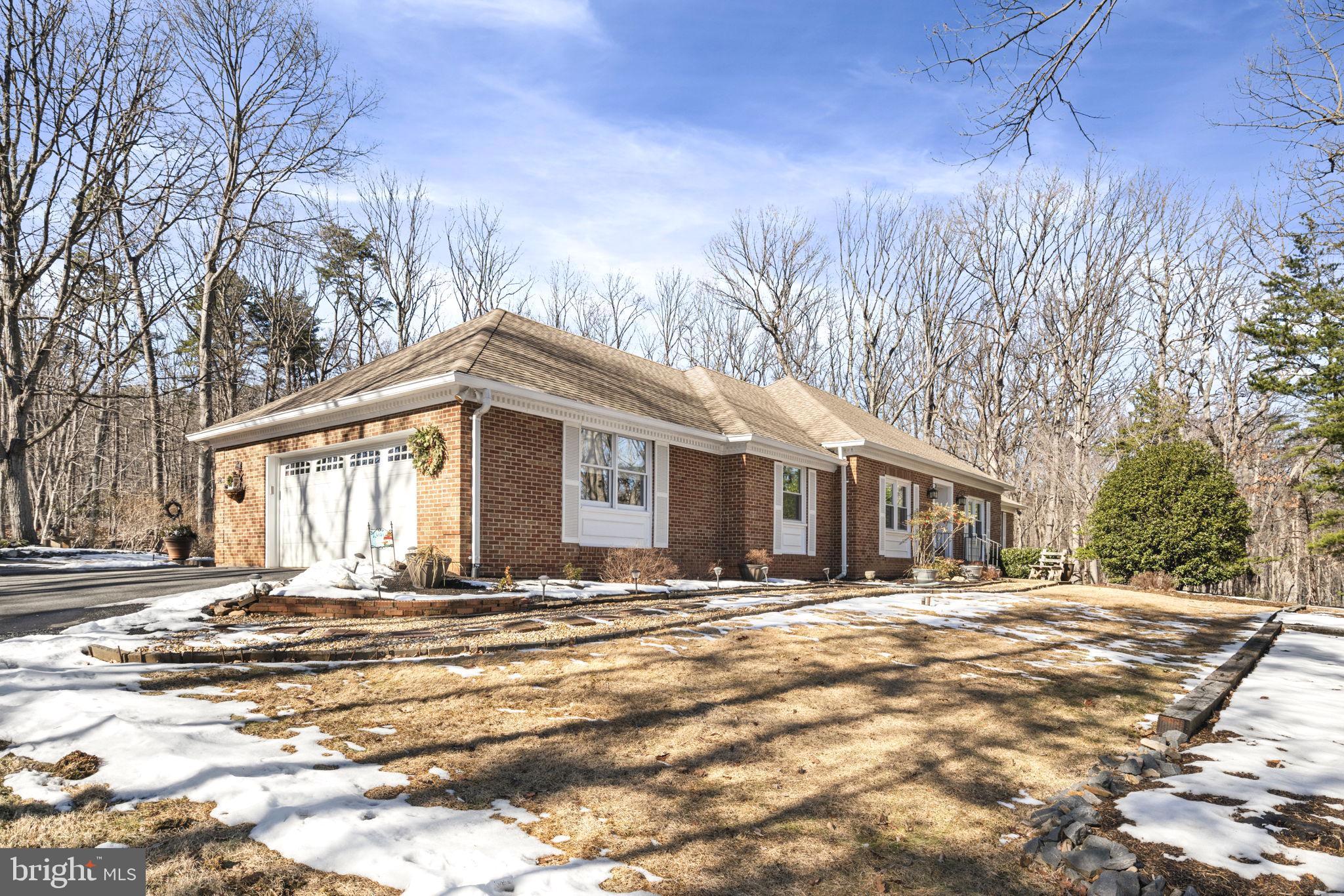 1400 Mountain Road Haymarket, VA 20169 - Photo 5 of 59 Large Driveway pad great for parking or playing