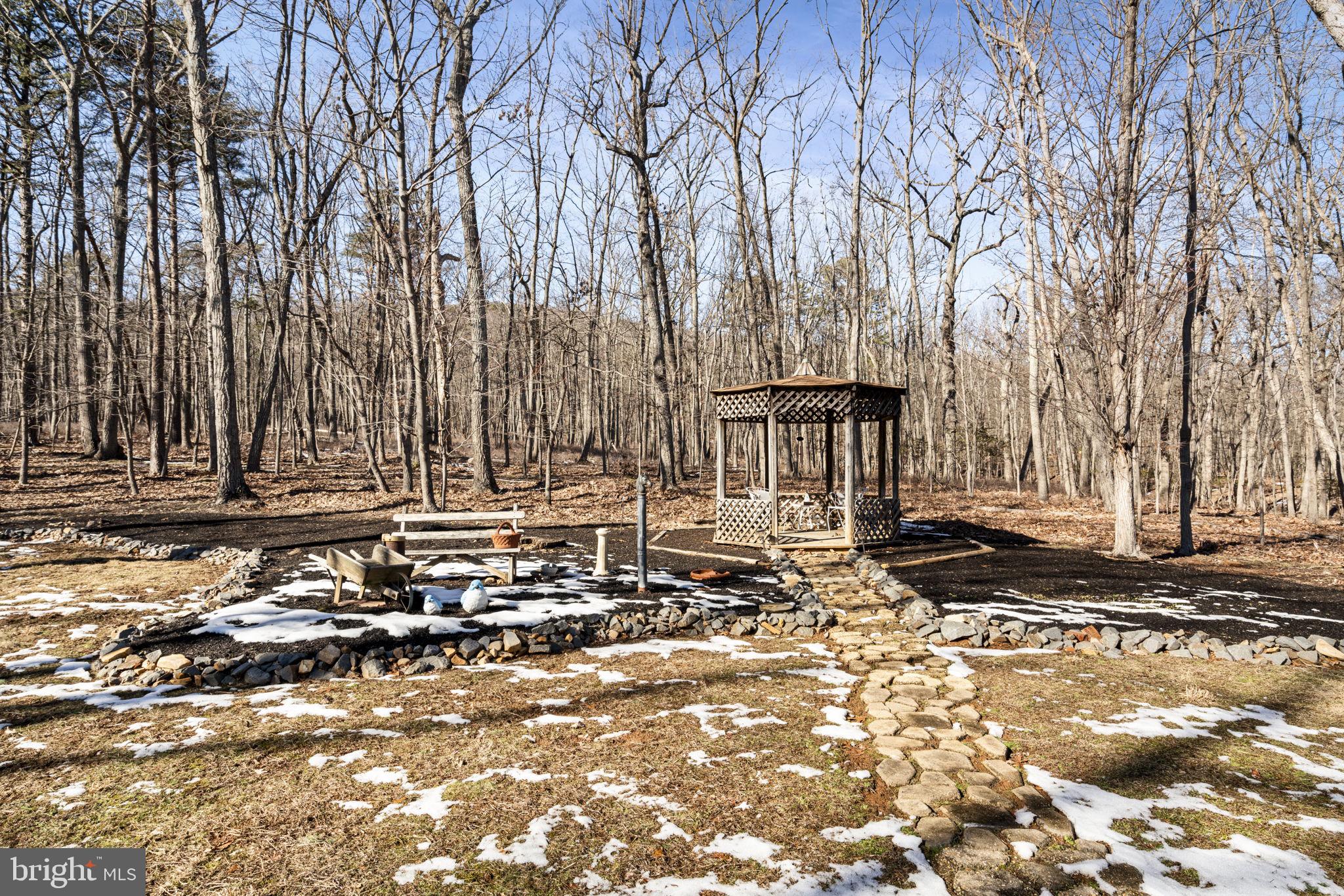1400 Mountain Road Haymarket, VA 20169 - Photo 51 of 59 Gazebo