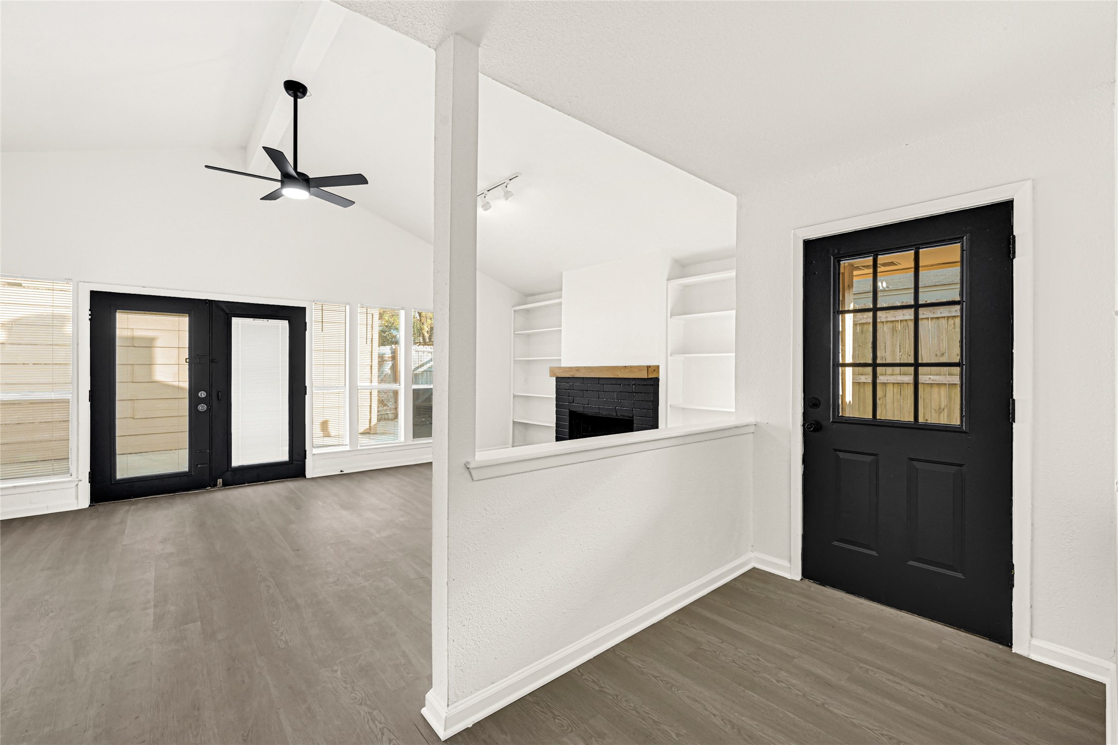 4202 Boone Road Houston, TX 77072 - Photo 3 of 24