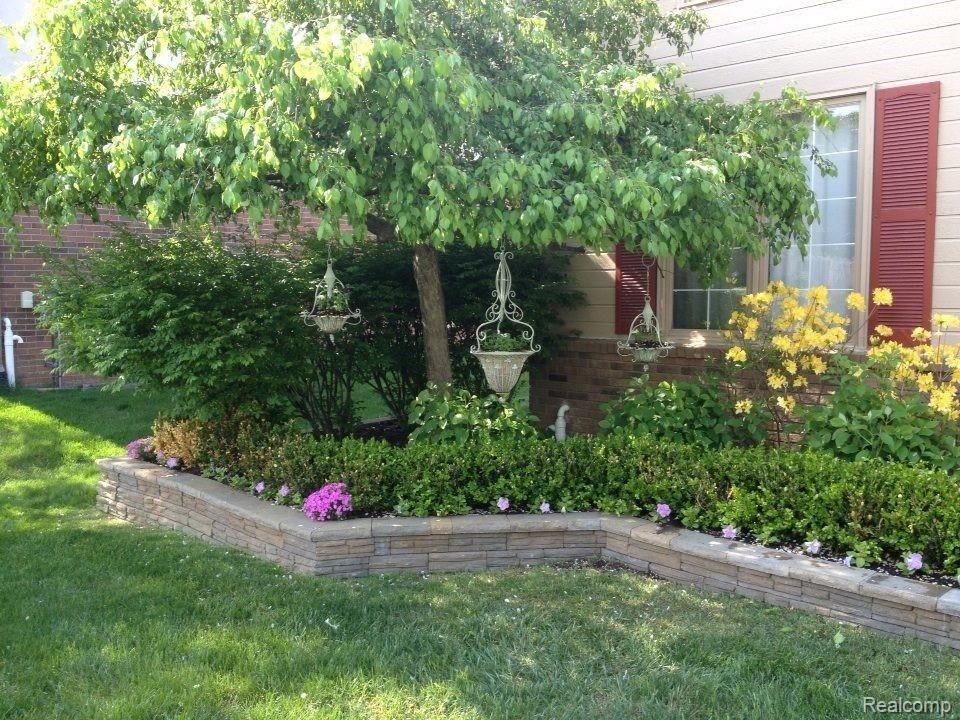 541 Lexington Drive Rochester, MI 48307 - Photo 55 of 58 Pic12.jpg