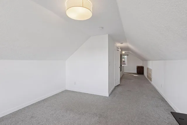 $2,695 | 4215 16th Avenue South, Minneapolis, MN 55407