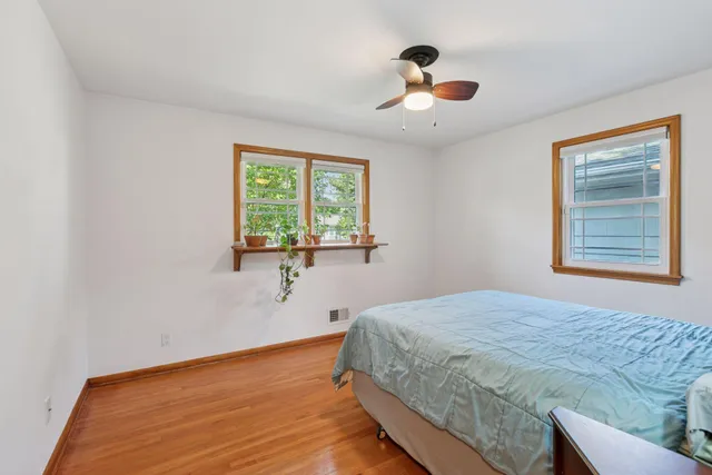 $2,695 | 4215 16th Avenue South, Minneapolis, MN 55407