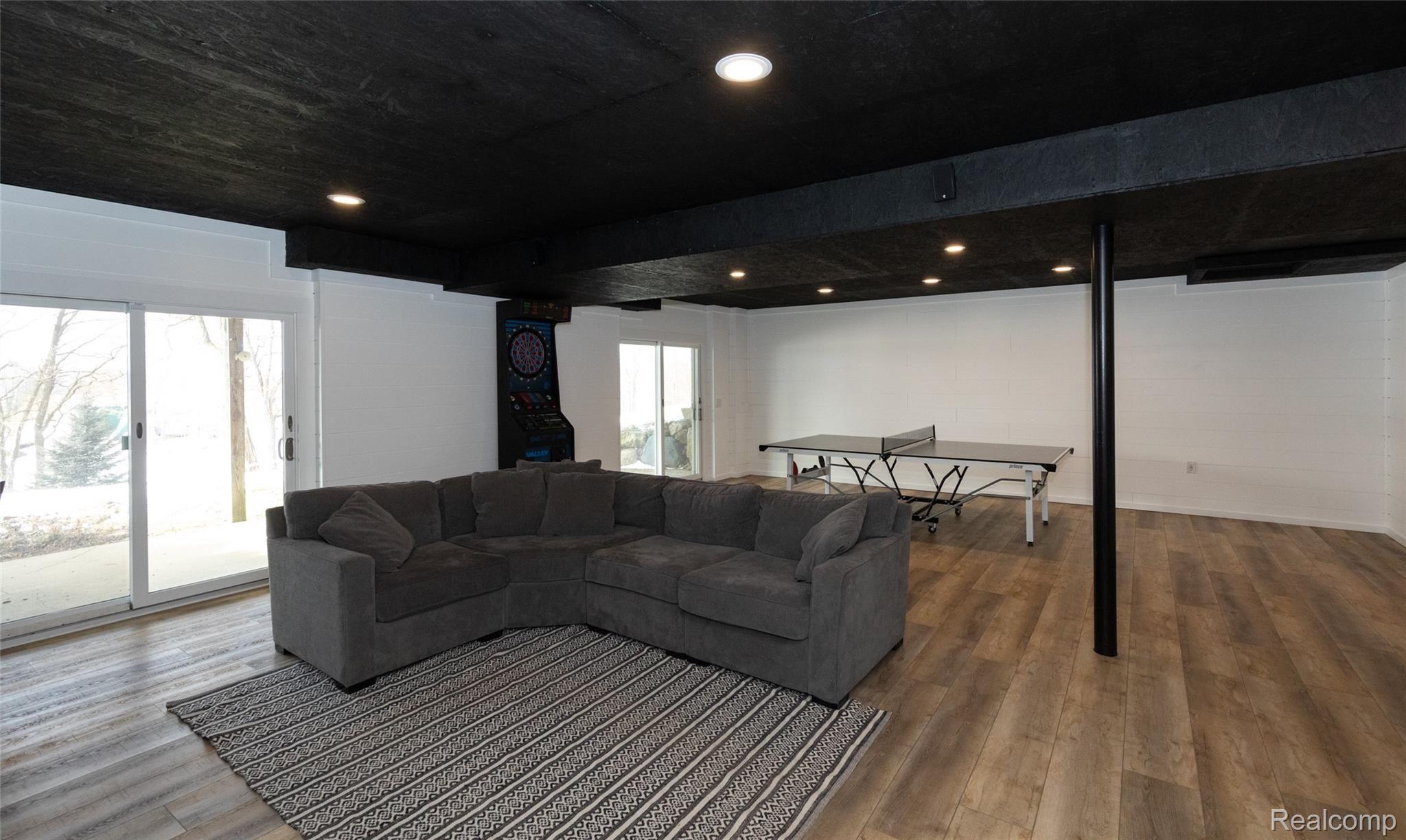 9745 Norman Road Clarkston, MI 48348 - Photo 51 of 73 Doorwall!