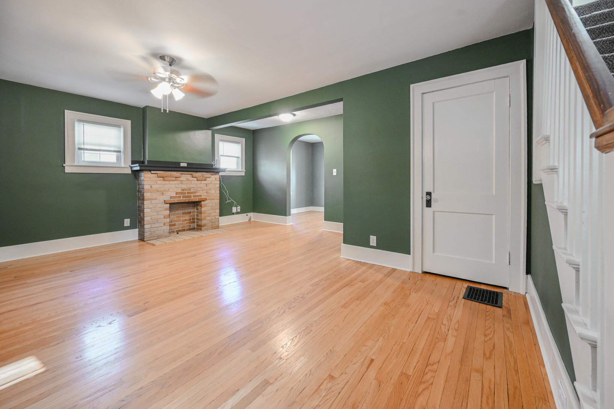 1824 Warder Street Springfield, OH 45503 - Photo 7 of 40 20260719-1824 Warder-007