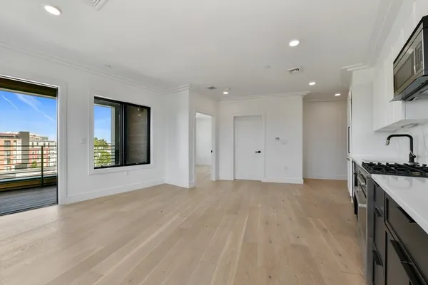 $3,000 | 50 Leo M Birmingham Parkway, Unit 401, Boston, MA 02135