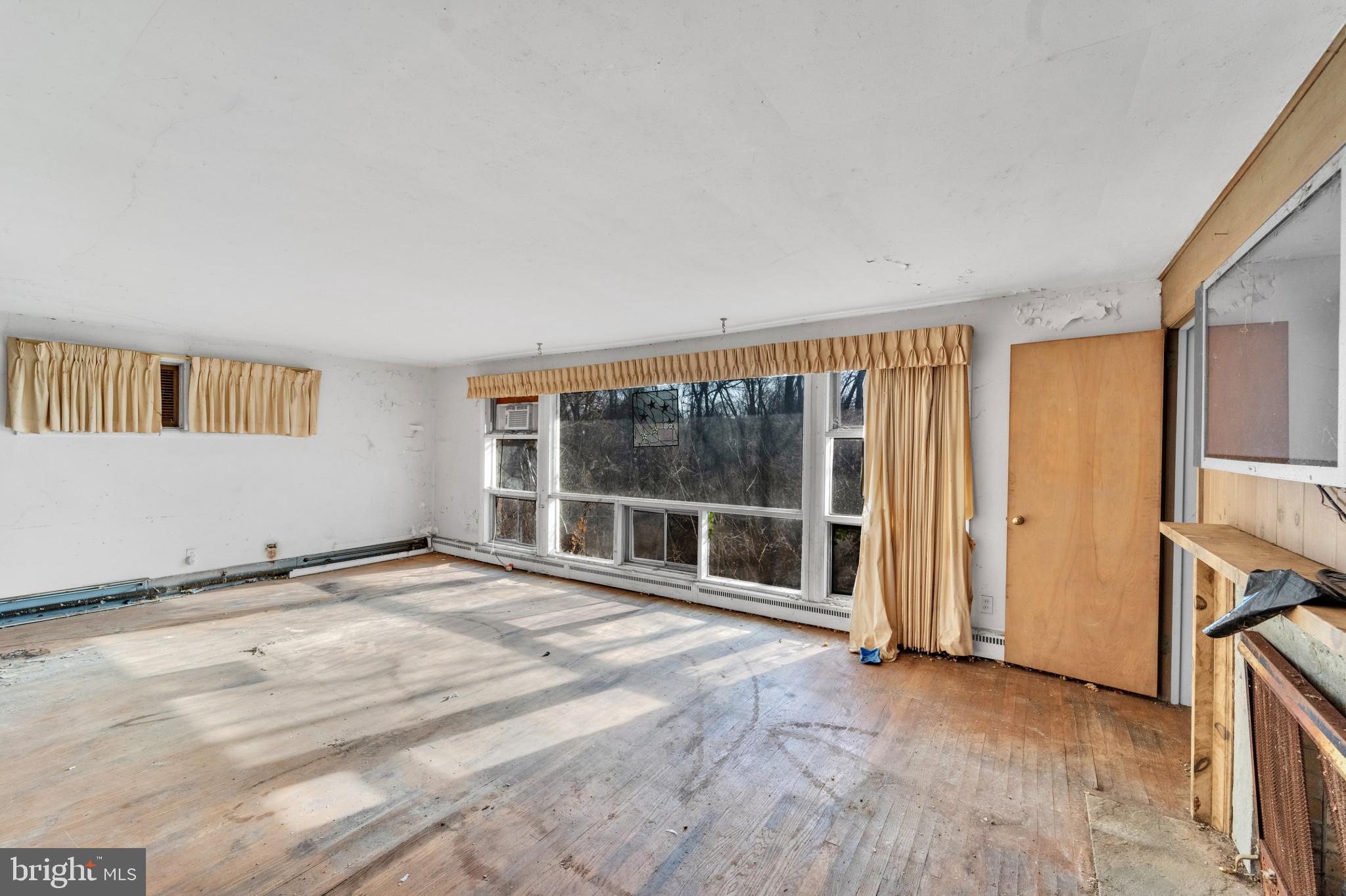 4 Irving Road Wallingford, PA 19086 - Photo 6 of 28