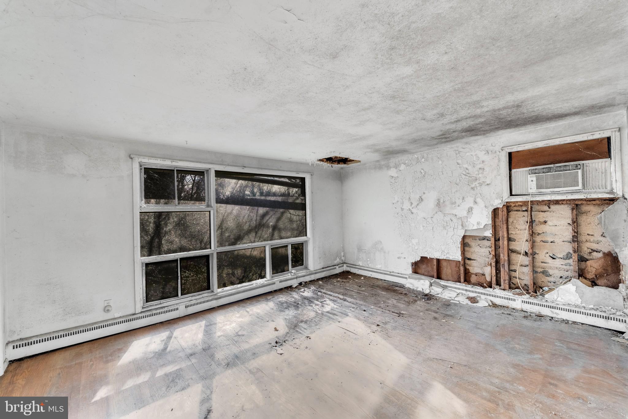 4 Irving Road Wallingford, PA 19086 - Photo 7 of 28