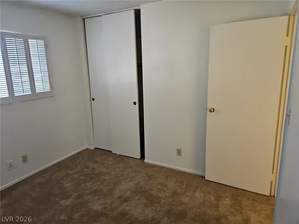 $2,095 | 2724 Capistrano Avenue, Las Vegas, NV 89121