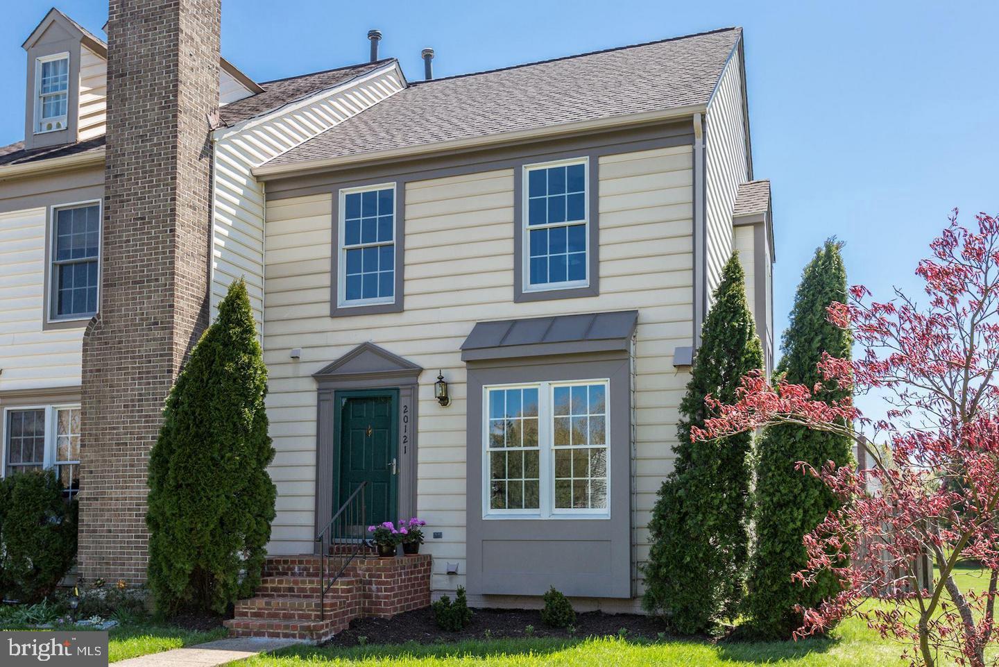 20121 Crew Square Ashburn, VA 20147 - Photo 1 of 36 a front view of a house