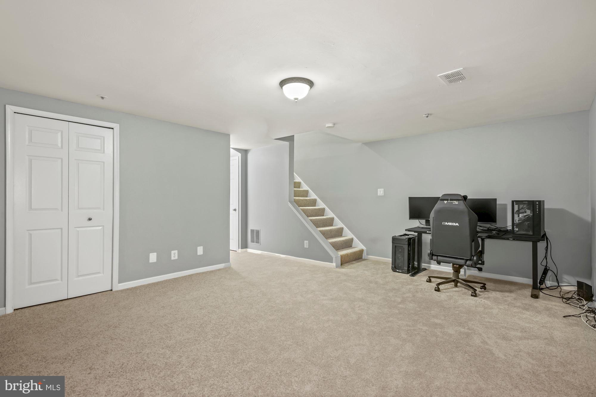 20121 Crew Square Ashburn, VA 20147 - Photo 27 of 36 a view of a workspace with furniture