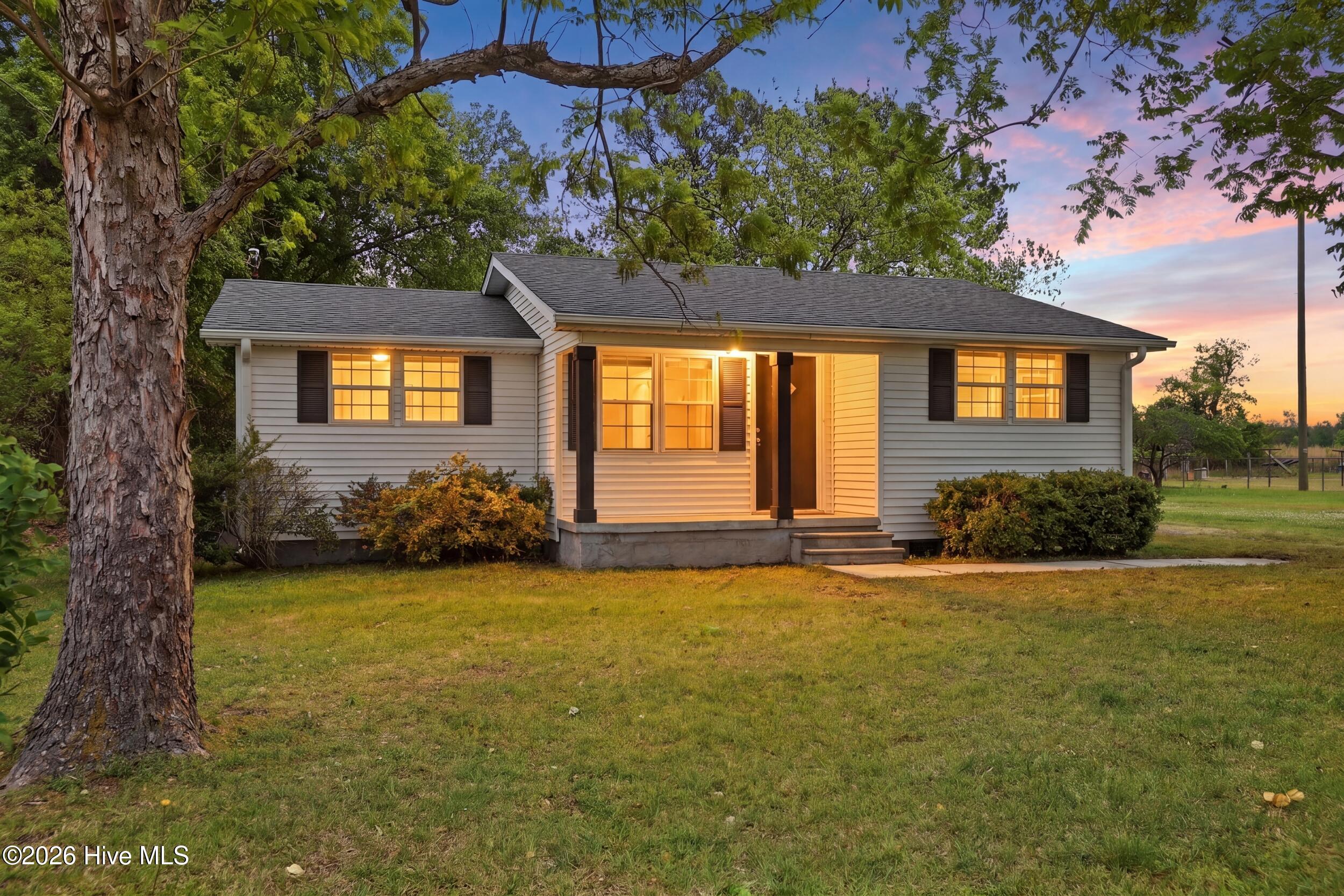 1633 Anderson