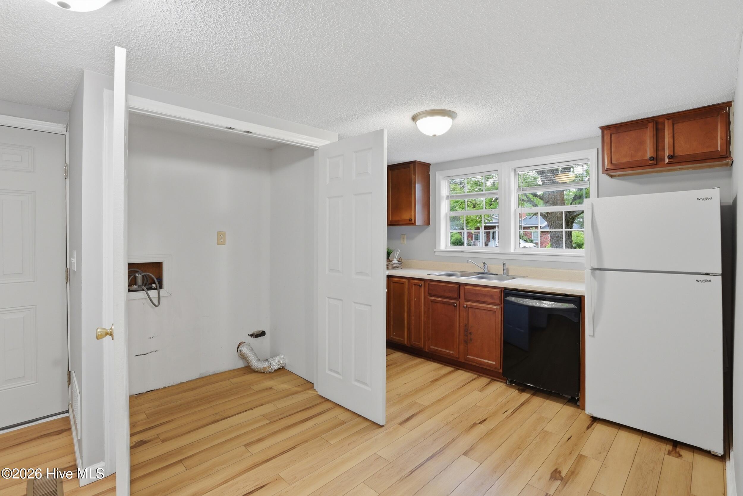 1633 Anderson Road Greenville, NC 27834 - Photo 12 of 24 12_892a5844