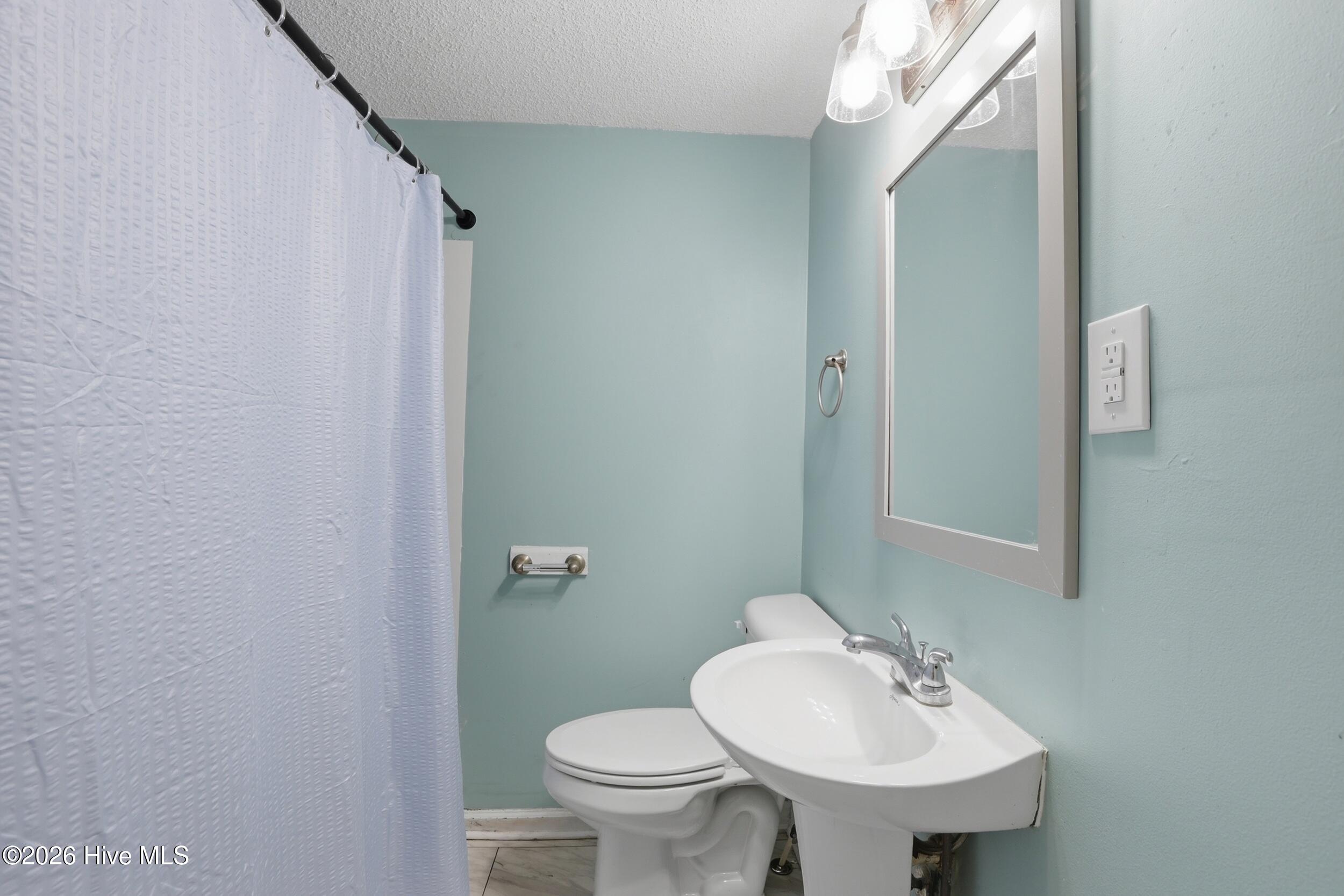 1633 Anderson Road Greenville, NC 27834 - Photo 17 of 24 17_892a5862
