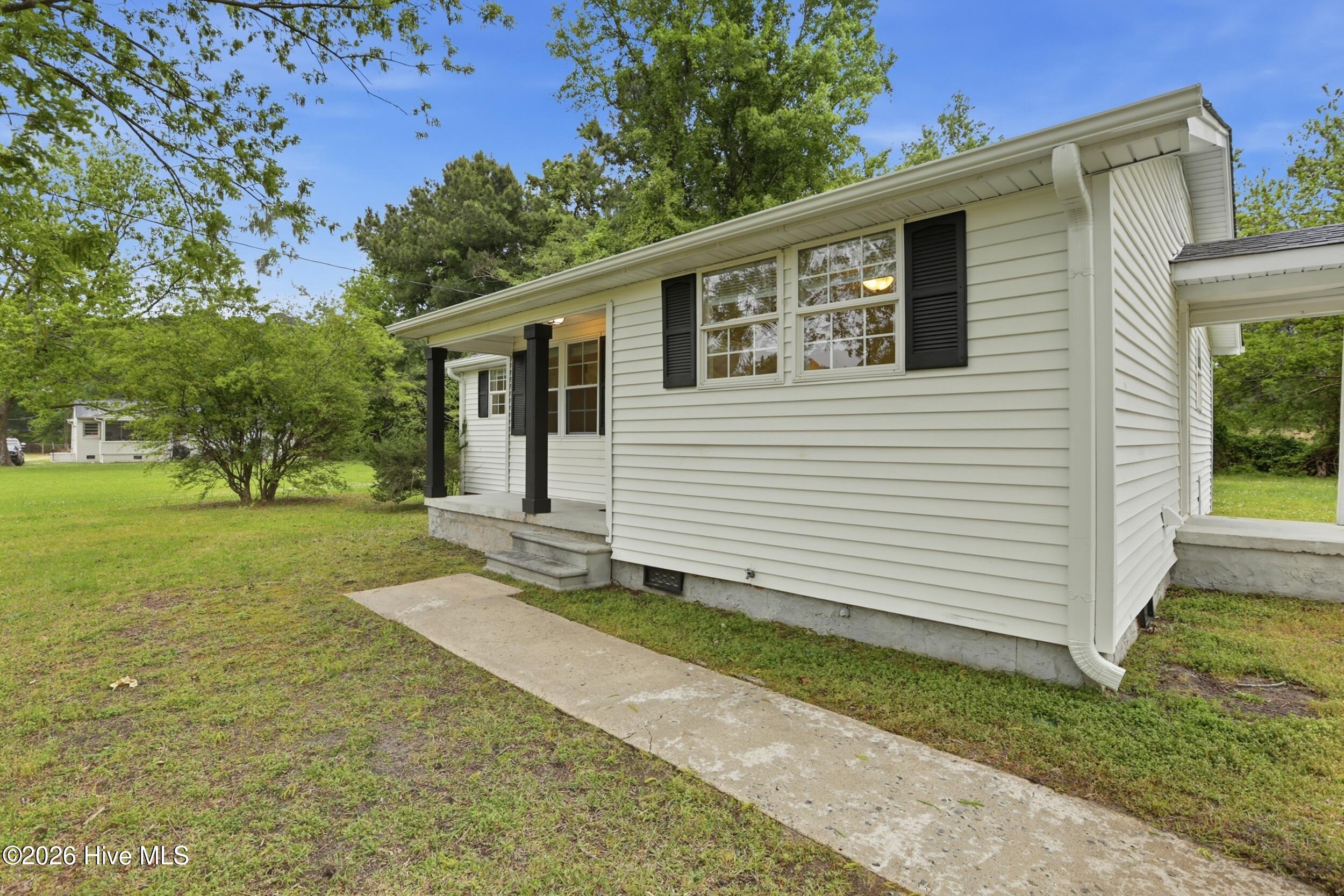 1633 Anderson Road Greenville, NC 27834 - Photo 23 of 24 24_892a5883